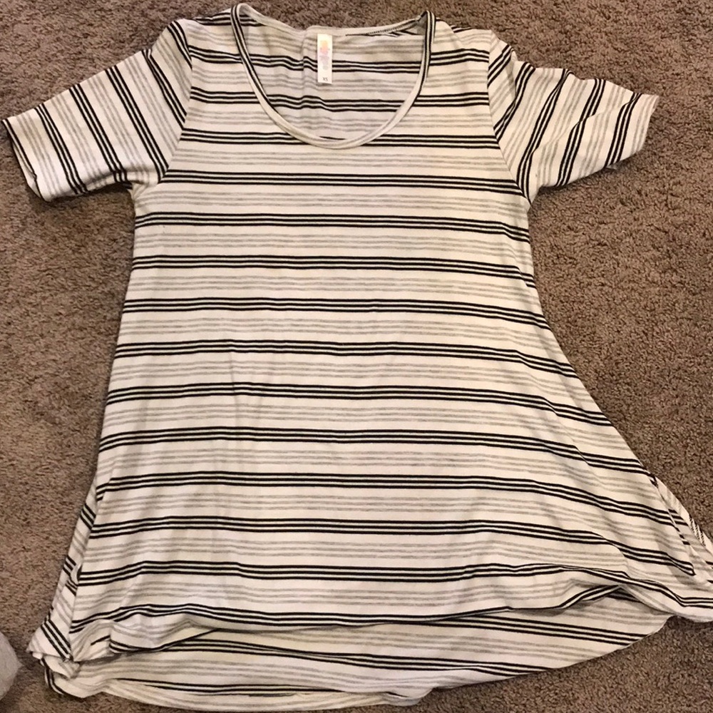 LuLaRoe Perfect Tee